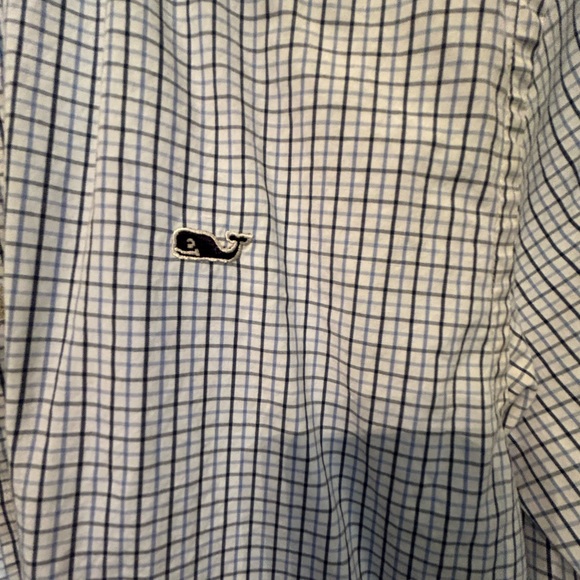 MENS light blue / dark blue Vineyard Vines Button Down - Picture 2 of 3